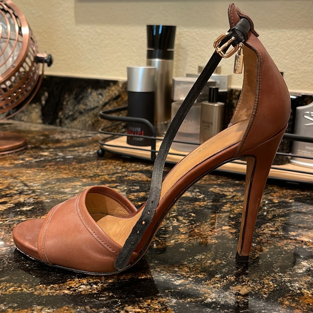 Lightly used super elegant hills